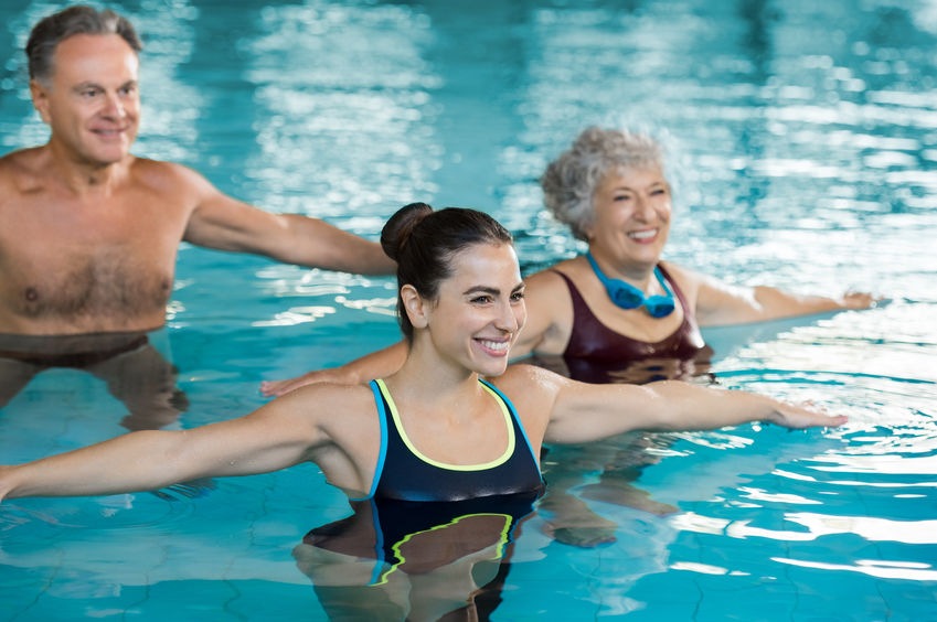 Aqua aerobic vodne cvicenie v skupine