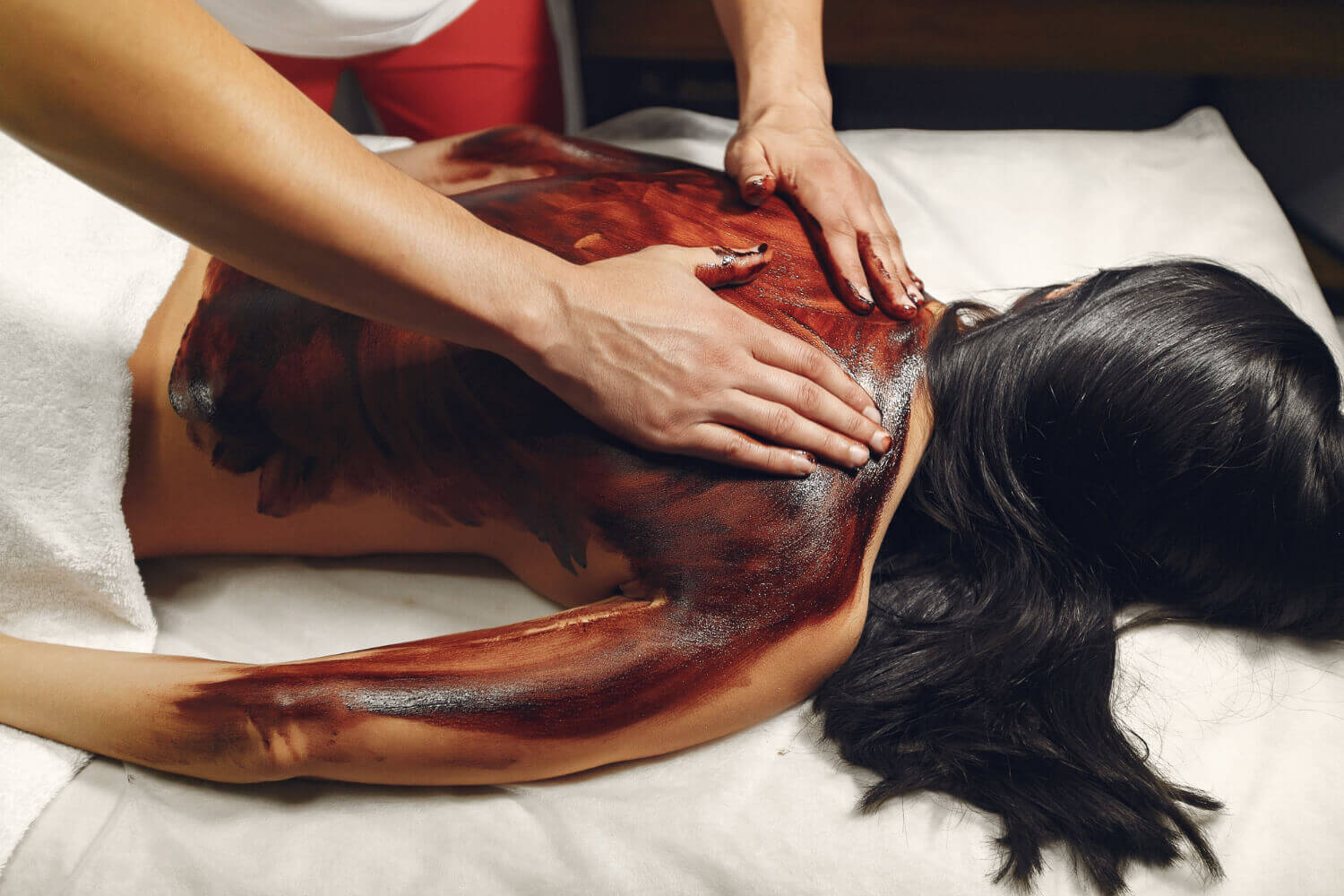 čokoládová masáž celého tela